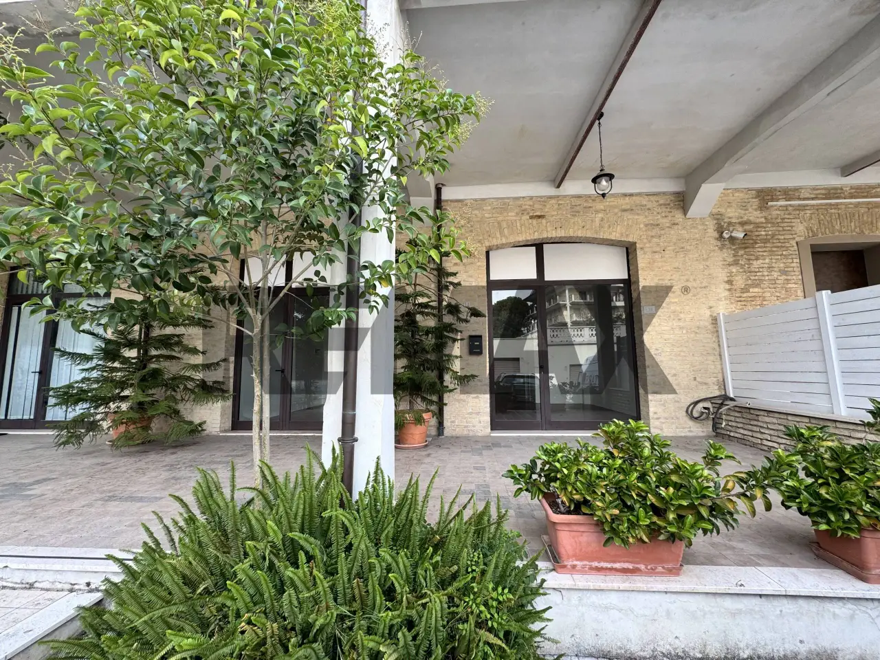 Negozio in Via Ferro di Cavallo Sn, Lanciano, {3} - Foto 1
