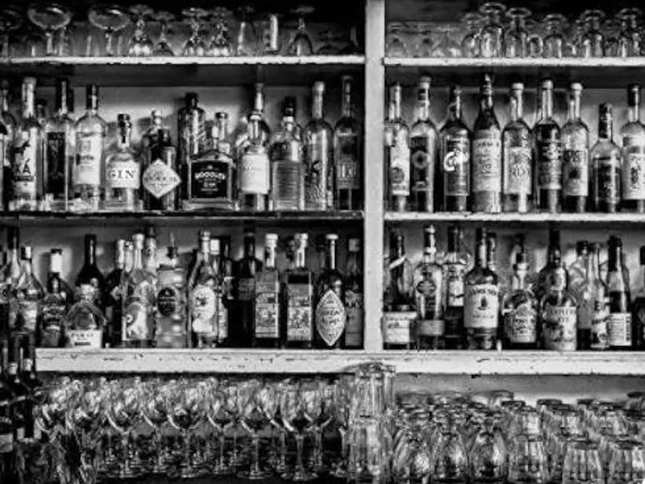 Bar in , Busto Arsizio, {3} - Foto 2