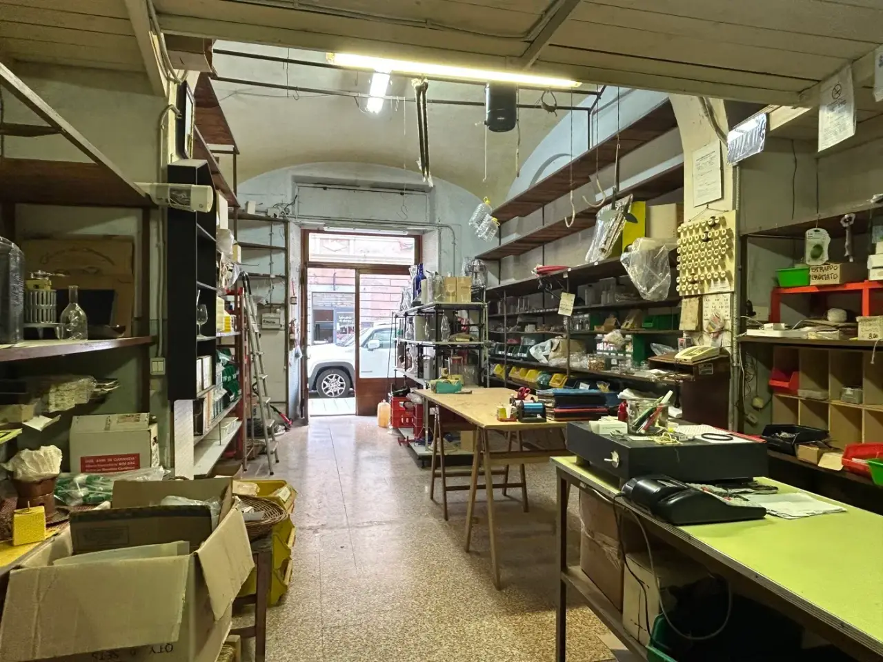 Negozio in Via Niella, Savona, {3} - Foto 2