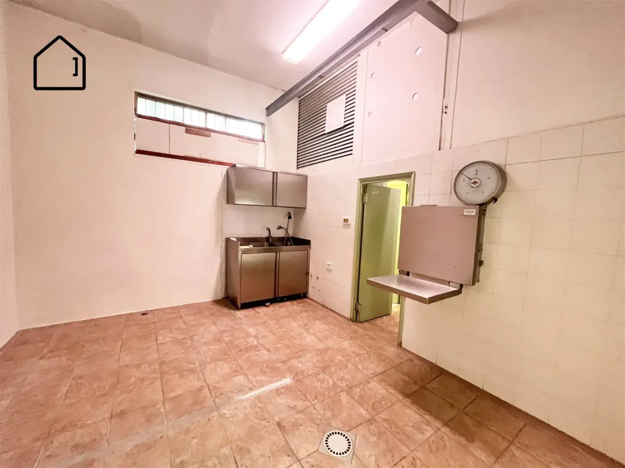 Negozio in , Scandicci, {3} - Foto 1