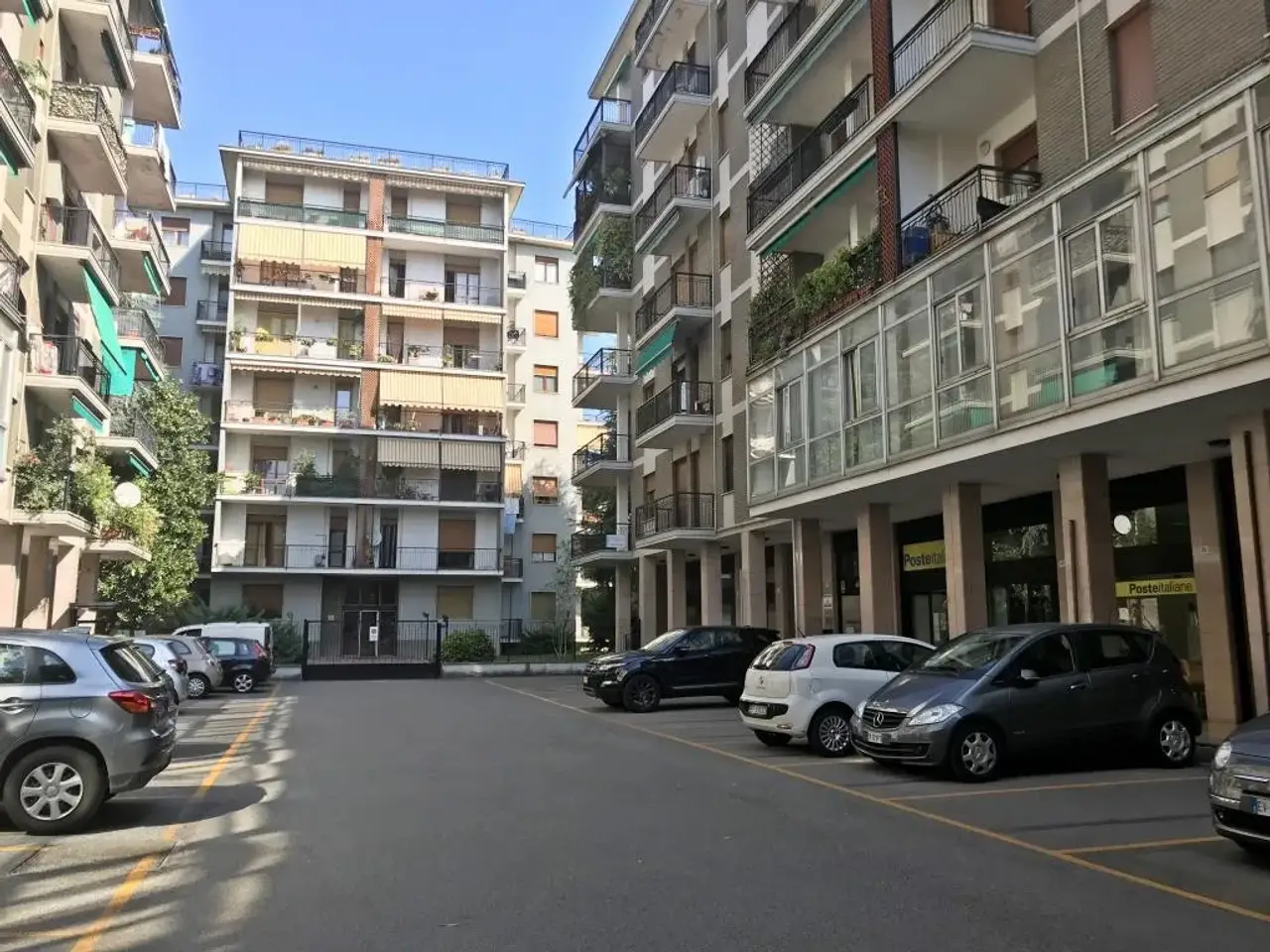 Ufficio in Largo Pontida, Vimercate, {3} - Foto 2
