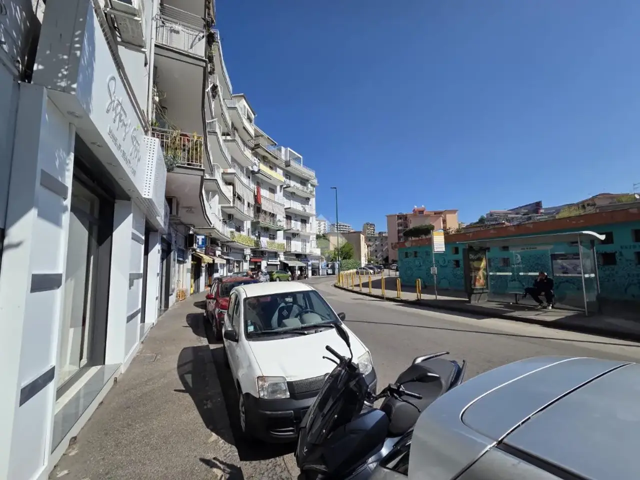 Negozio in Via Nino Bixio 17, Napoli, {3} - Foto 1