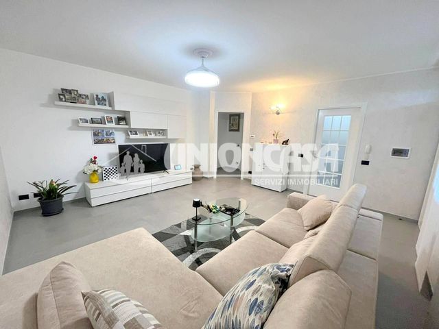 3-room flat, Malnate - Photo 1