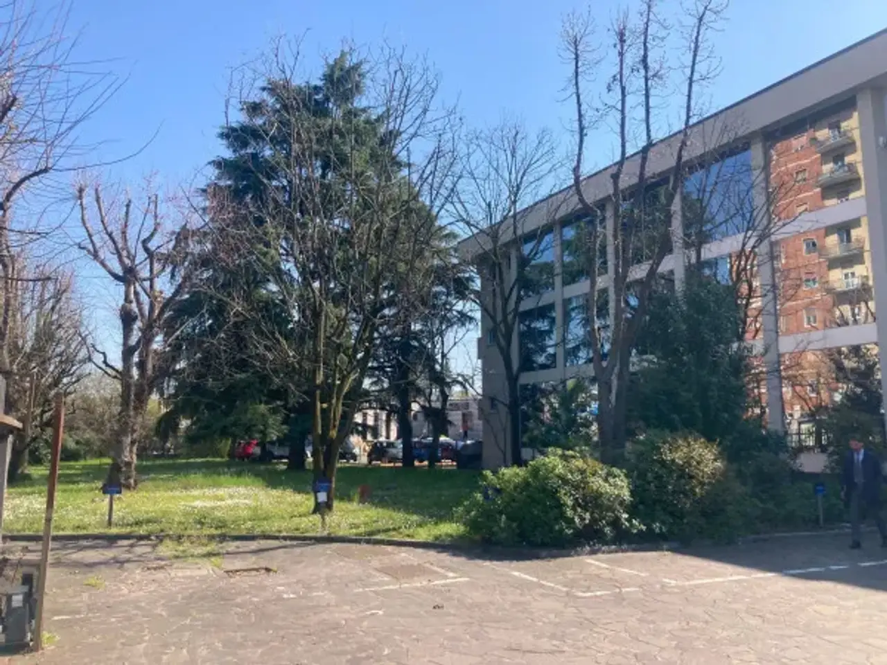Ufficio in Via Michelangelo Buonarroti 1, Cologno Monzese, {3} - Foto 2