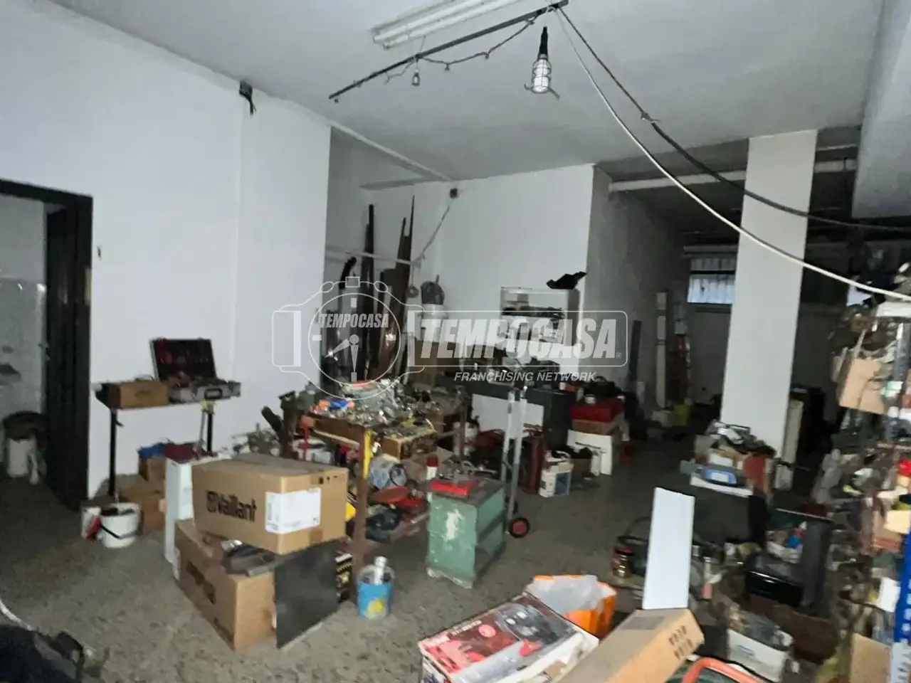 Magazzino in Via Privata Trilussa 15, Milano, {3} - Foto 2