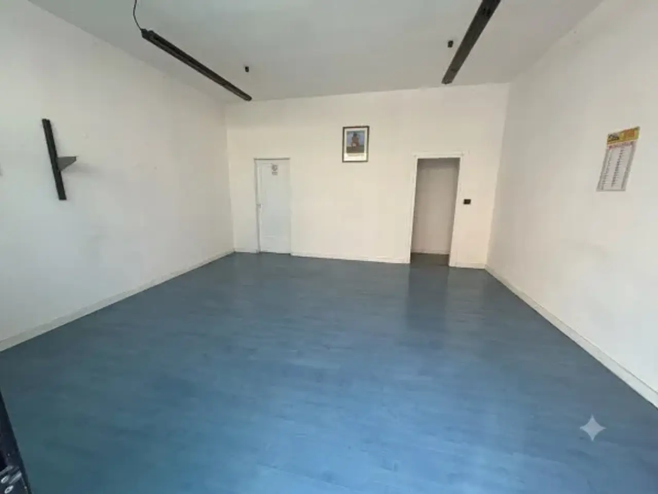 Negozio in Via Vittorio Emanuele II 21, Gualtieri, {3} - Foto 1