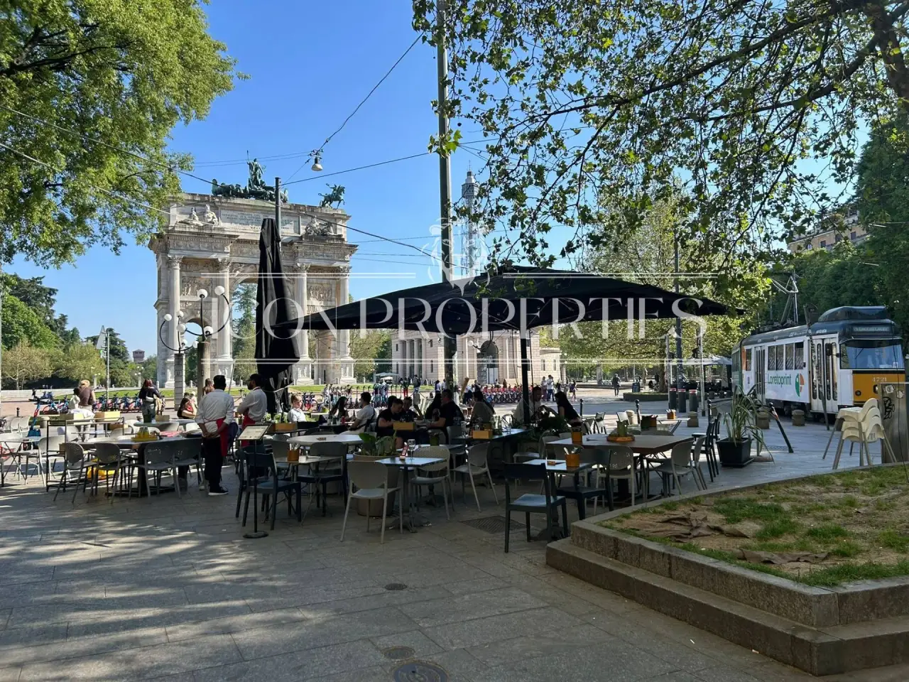 Negozio in Corso Sempione, Milano, {3} - Foto 1