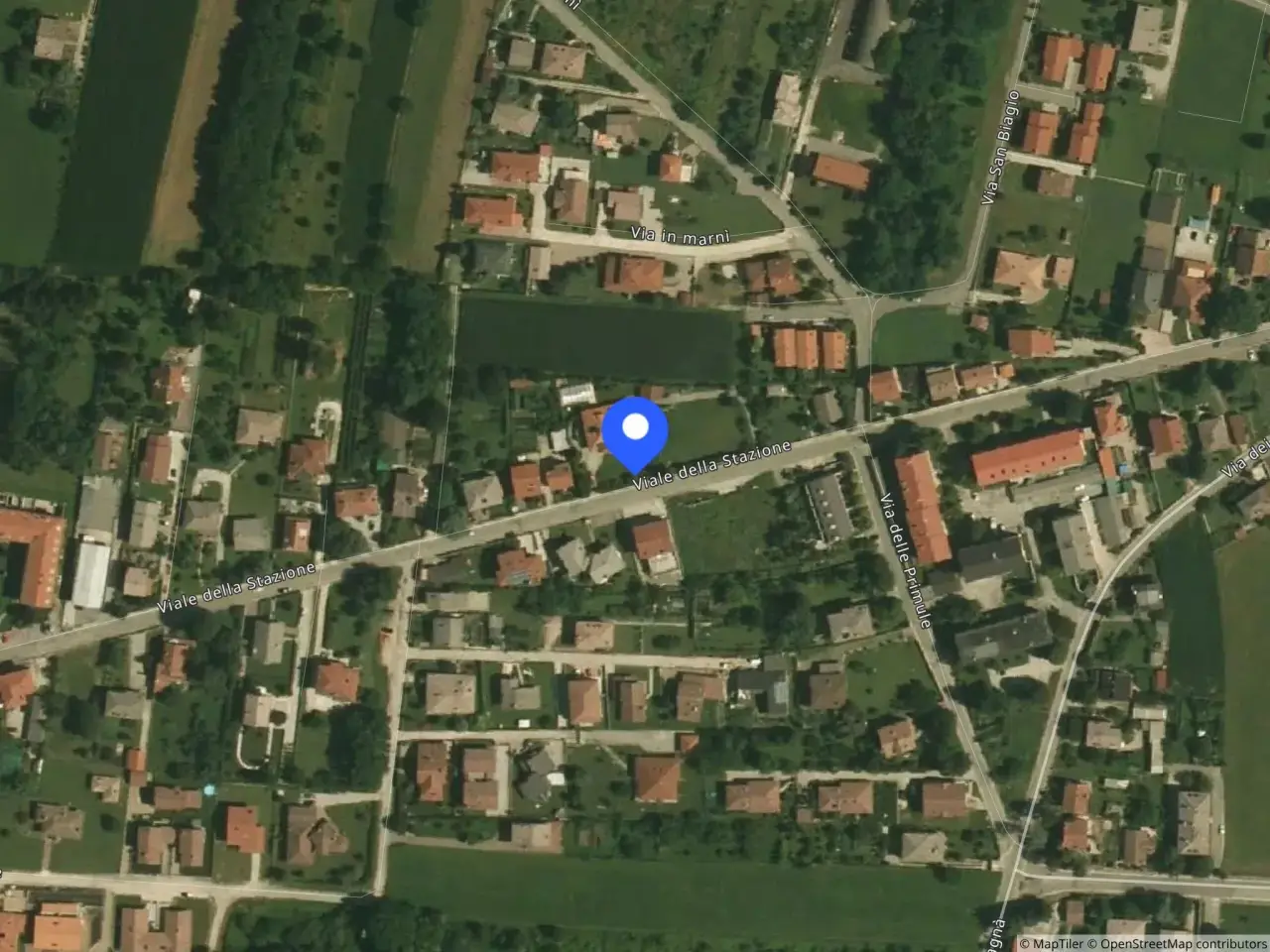 Fabbricato misto in Viale della Stazione, 47 47, Tarcento, {3} - Foto 1
