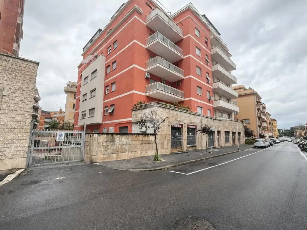 Negozio in Via Madonna del Riposo 38, Roma, {3} - Foto 2