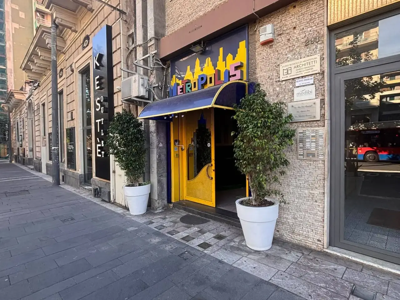 Negozio in Corso Italia 298/a, Catania, {3} - Foto 2