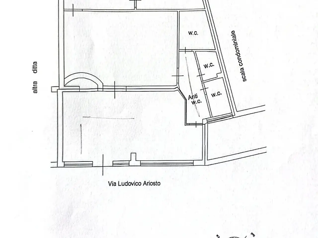 Locale commerciale in Ludovico Ariosto 15-21, Sant'Agata Di Militello, {3} - Planimetria 1