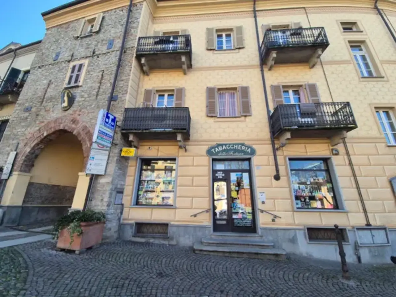 Tabaccheria in Piazza San Guido 32, Acqui Terme, {3} - Foto 2