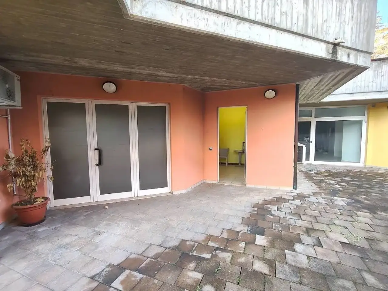 Ufficio in Via a. Micozzi 1, Teramo, {3} - Foto 1