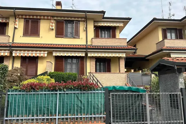 Villa in Via Madre Teresa di Calcutta, Borgo San Giovanni - Foto 1