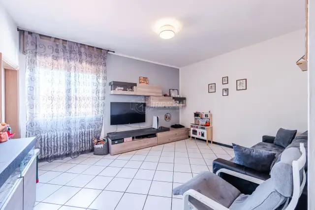 Dreizimmerwohnung in Piazza Andrea Costa 17, Massa Lombarda - Foto 1