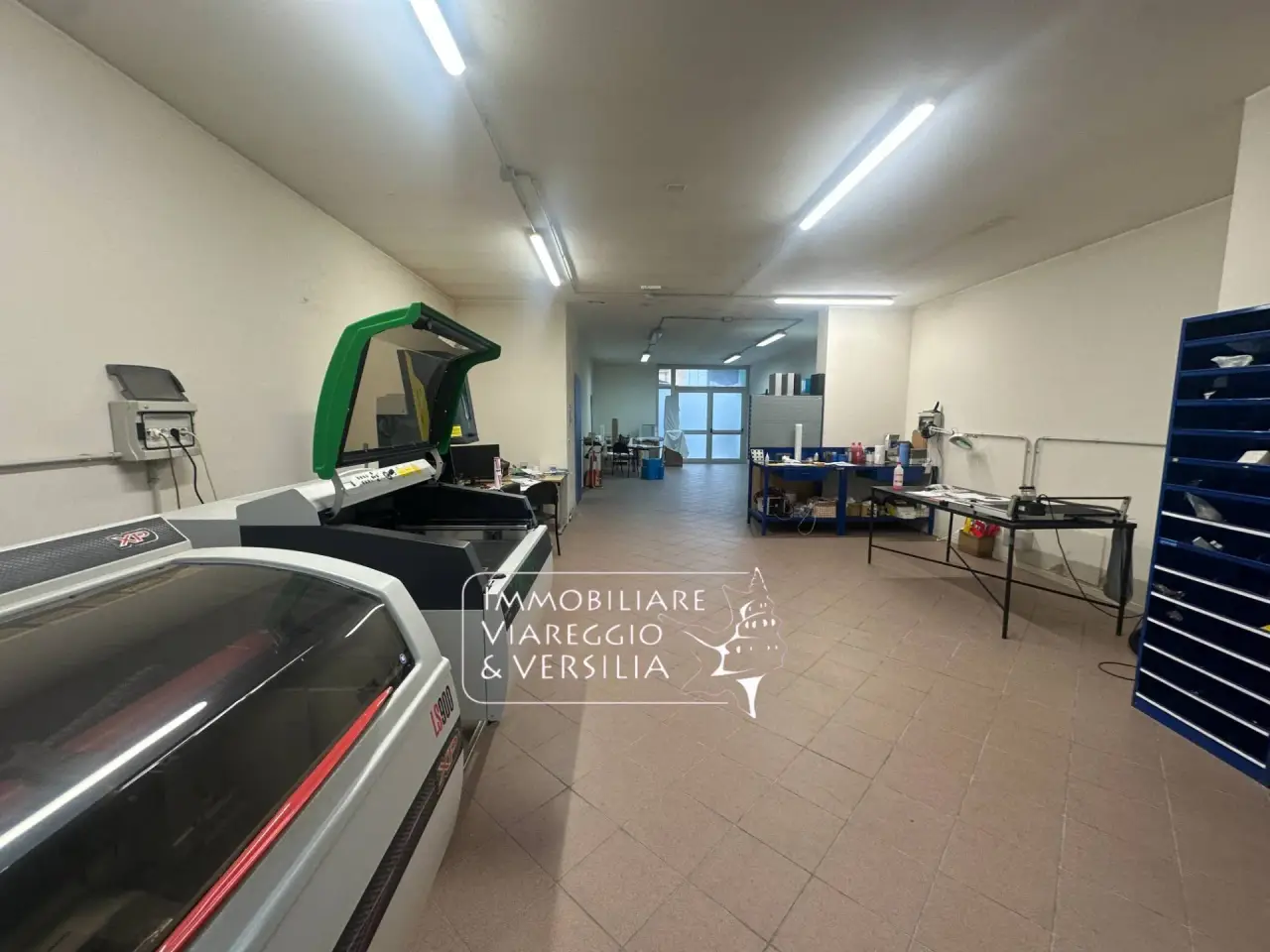 Magazzino in Via Virgilio 100, Viareggio, {3} - Foto 1