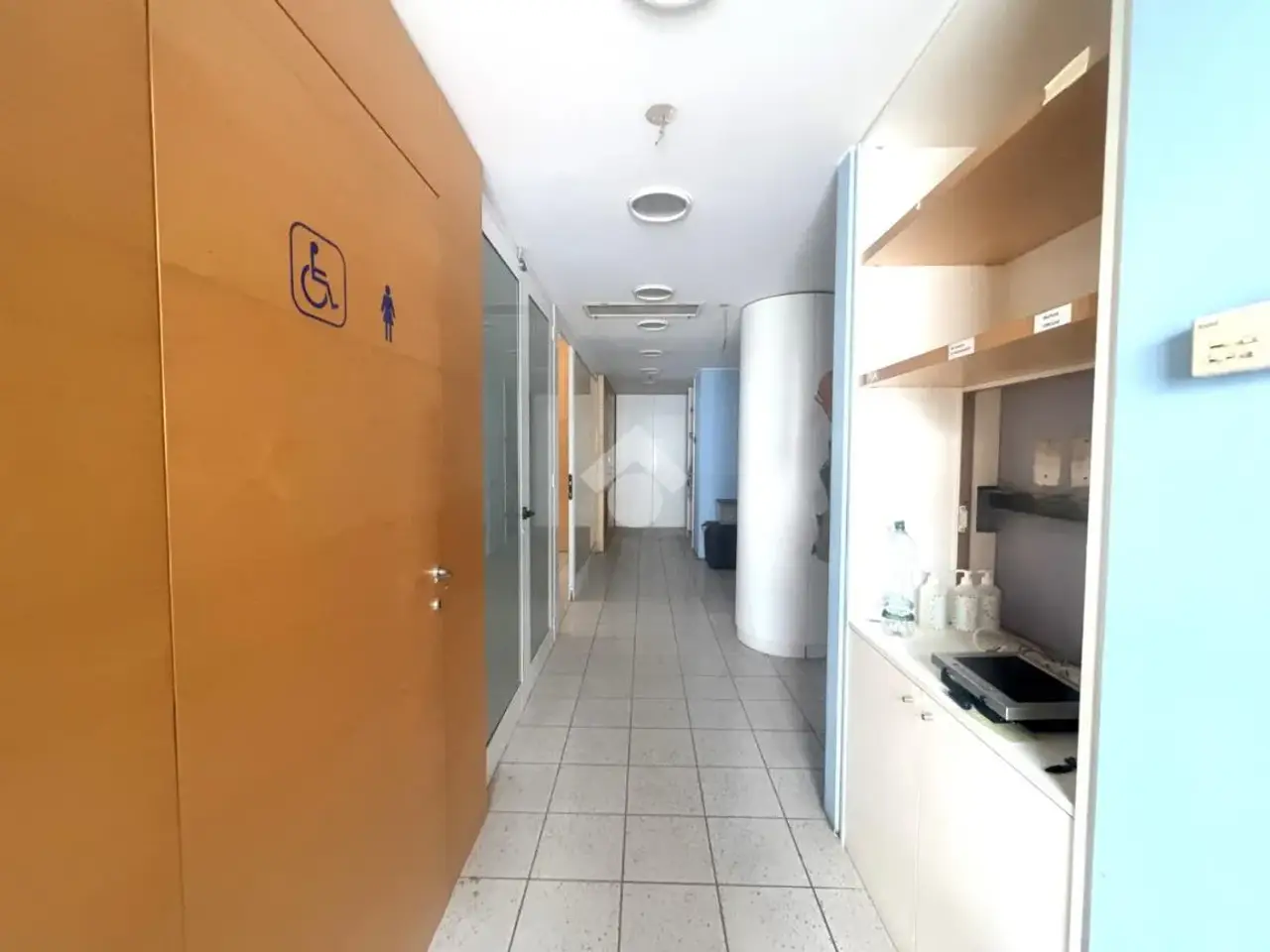 Negozio in Via Enzo Togni 36, Broni, {3} - Foto 1
