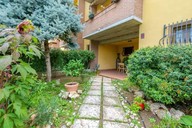 Villa a schiera in Via Alvisi, Scandiano - Foto 1