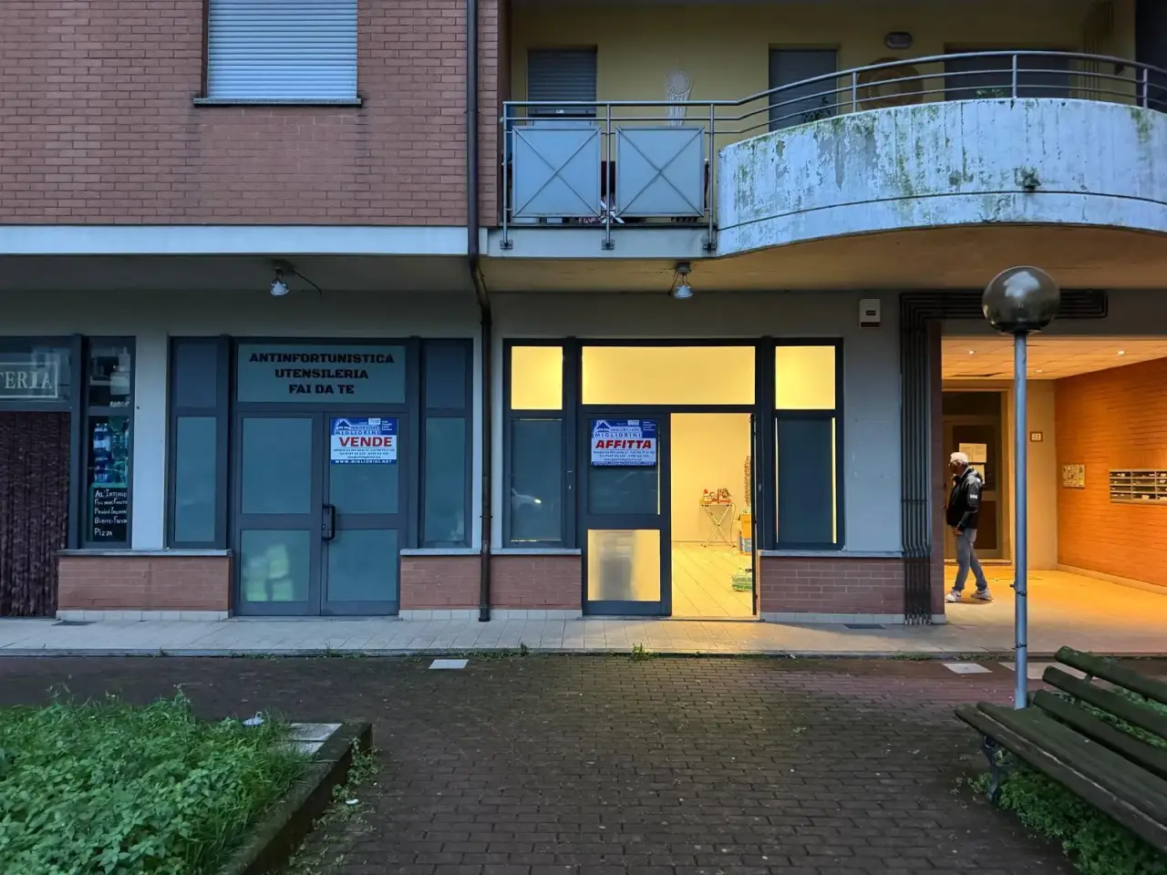 Palazzina commerciale in , Aulla, {3} - Foto 1
