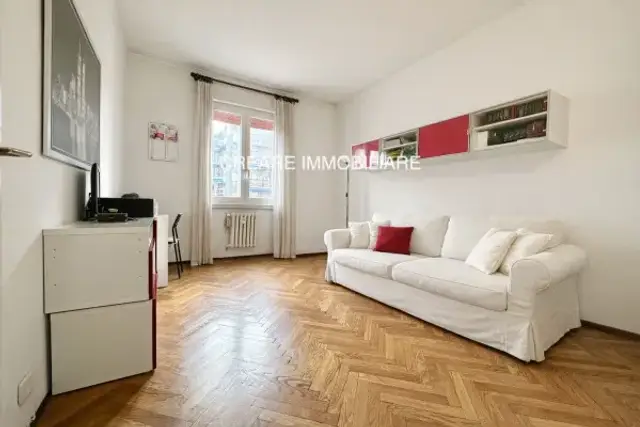 insertion image