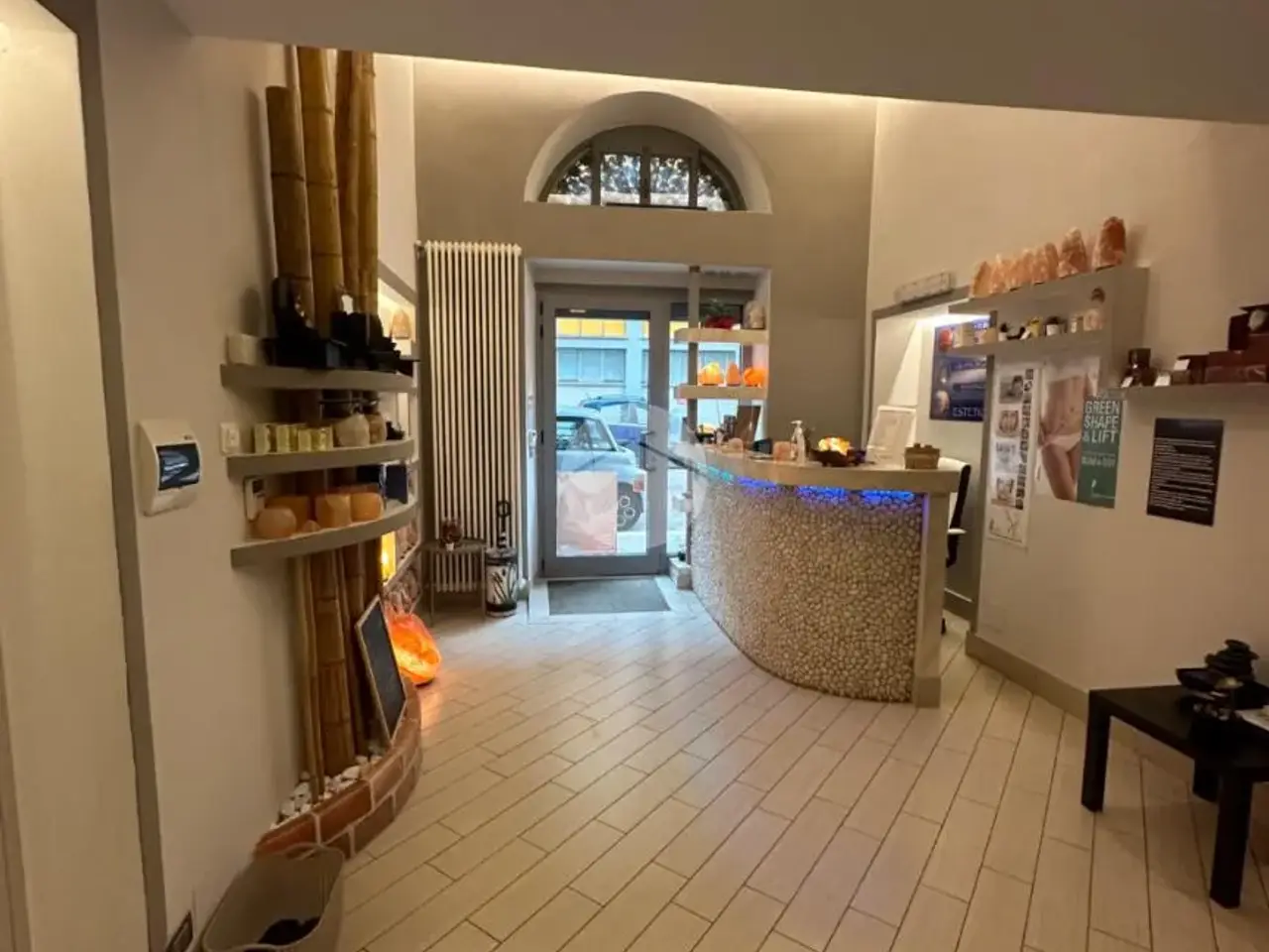 Negozio in Via Melchiorre Gioia 4, Torino, {3} - Foto 1