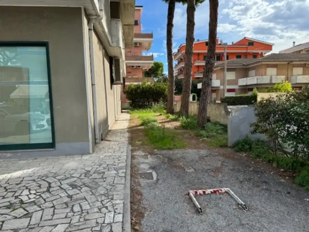 Negozio in Via Trieste 5, Alba Adriatica, {3} - Foto 2