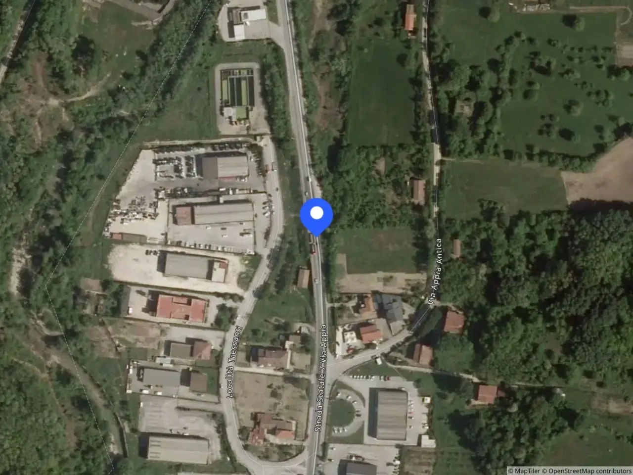 Fabbricato misto in Via Appia, Ceppaloni, {3} - Foto 1