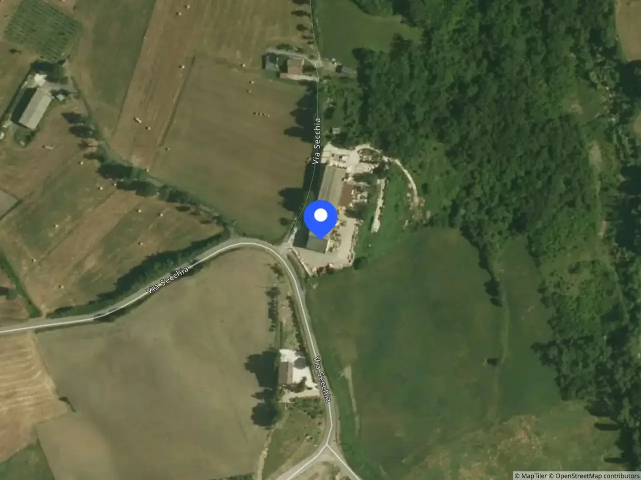 Magazzino in Localita' Cavola, Via Secchia 2 2, Toano, {3} - Foto 1