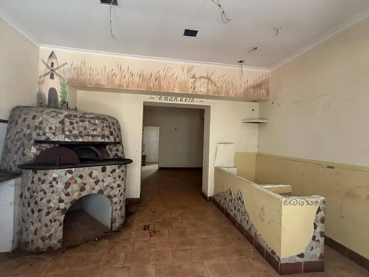 Esercizio commerciale in Via Risorgimento, Napoli, {3} - Foto 1