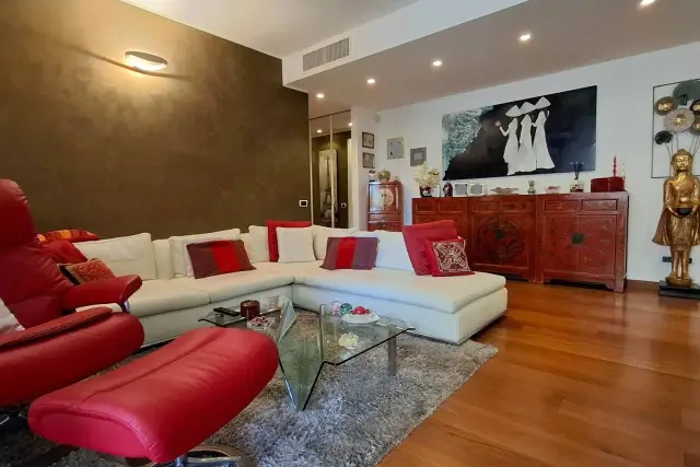 main gallery real estate image