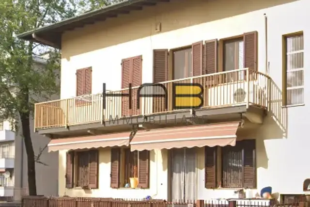 Villa a schiera, Busto Arsizio - Foto 1