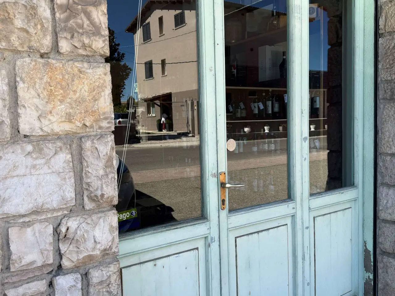 Negozio in Via Einaudi, Corciano, {3} - Foto 1