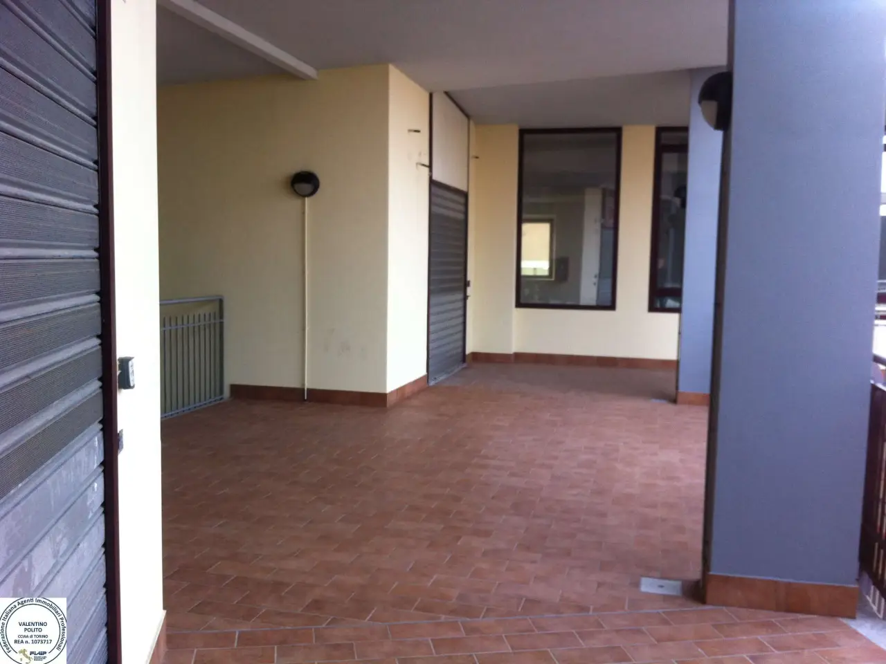 Negozio in Via Padre Giovanni Aliberti 45/47, Vinovo, {3} - Foto 2