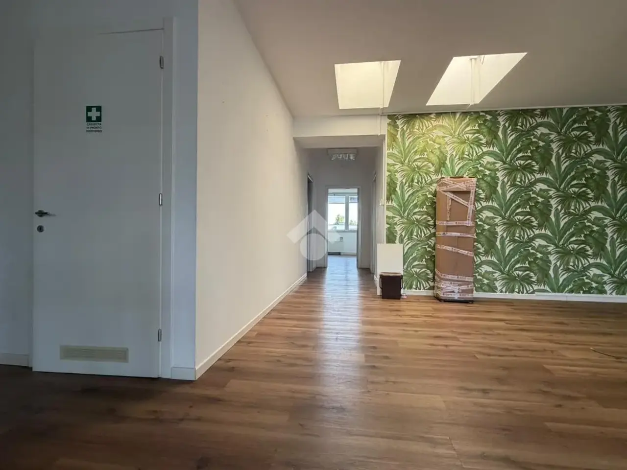 Ufficio in Via Giuseppe Parini 1, Casalecchio Di Reno, {3} - Foto 2