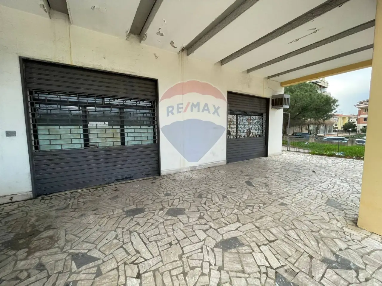 Negozio in Contrada Ralla Via Nazionale Snc, Corigliano-Rossano, {3} - Foto 1