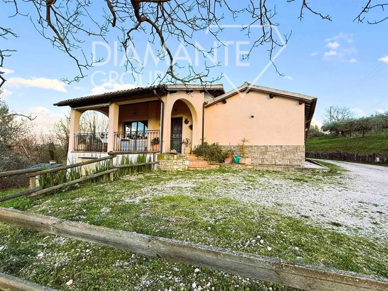 Azienda agricola in , Castel Ritaldi, {3} - Foto 1