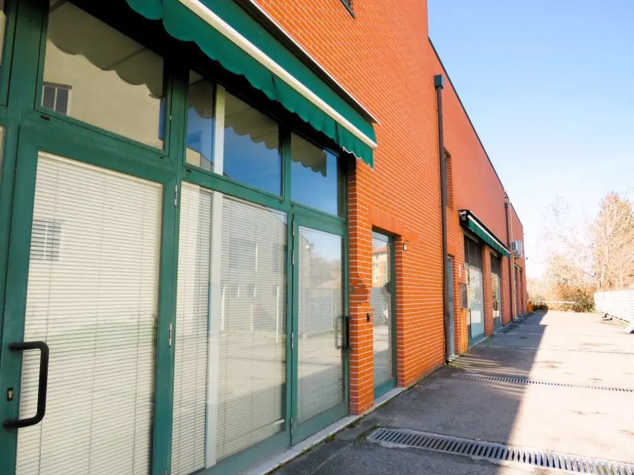 Ufficio in Via della Costituzione, Reggio Emilia, {3} - Foto 2