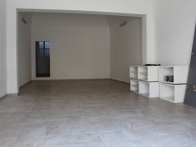 Negozio in Corso Vittorio Emanuele II 299, Taranto - Foto 1