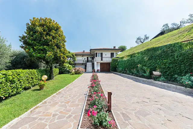 Villa unifamiliare in vendita, Desenzano Del Garda - Foto 1