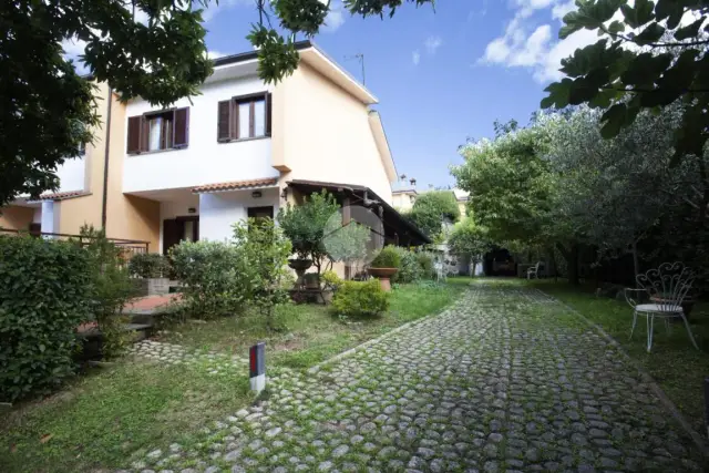 Terraced house in Via del Colle, Viterbo - Photo 1