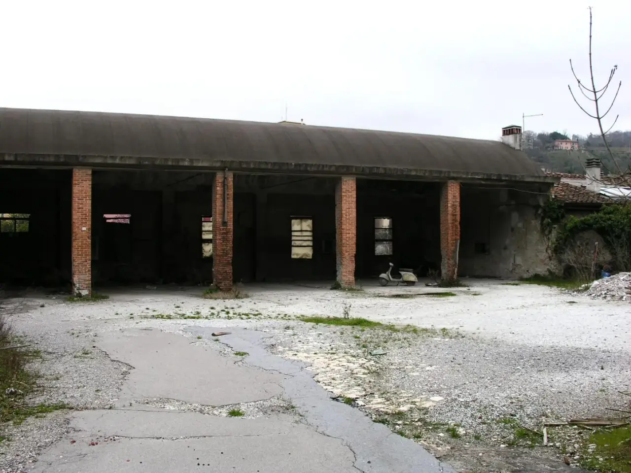 Magazzino in , Carrara, {3} - Foto 2
