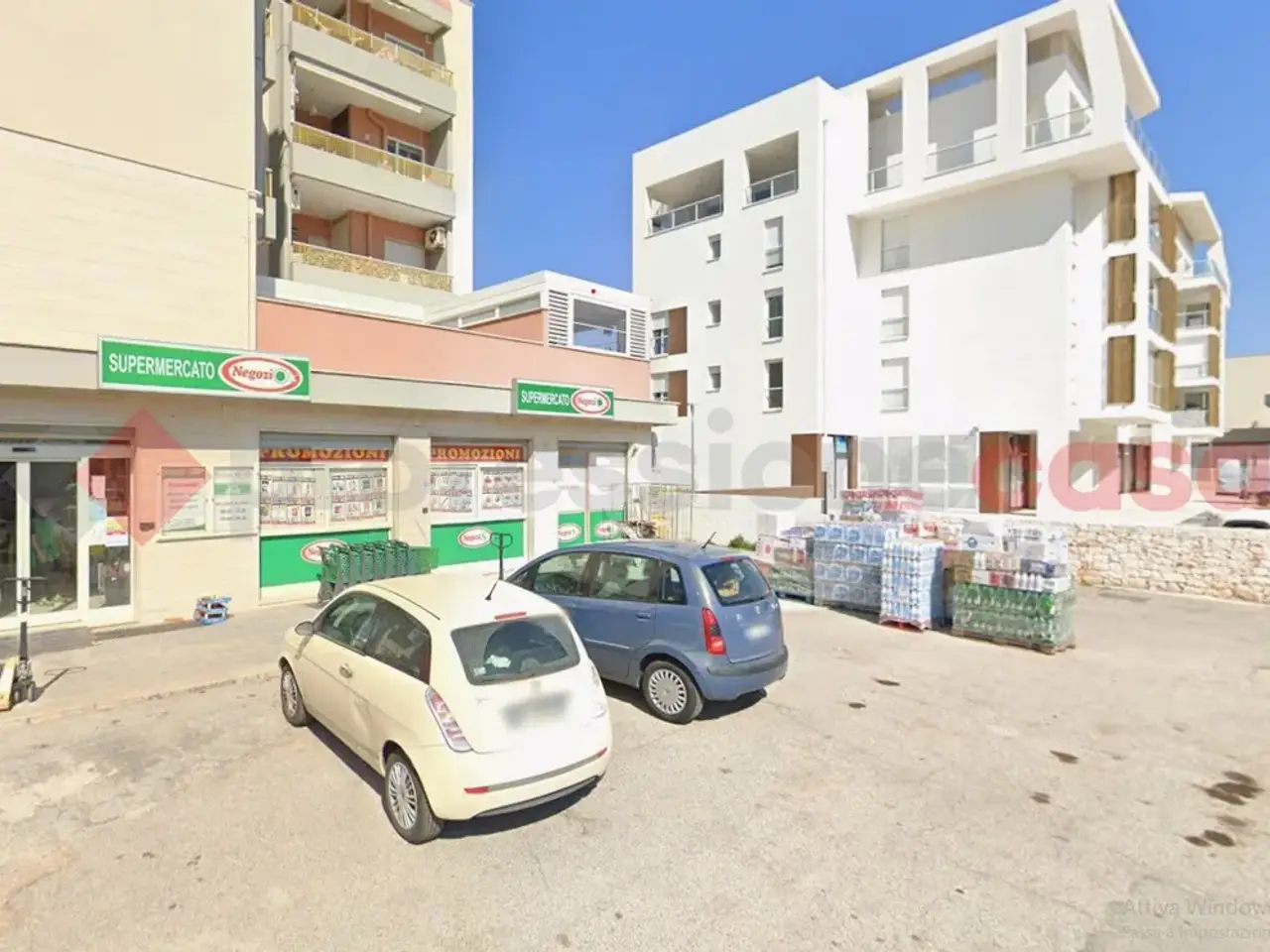 Negozio in Via Vittorio Veneto, Monopoli, {3} - Foto 1