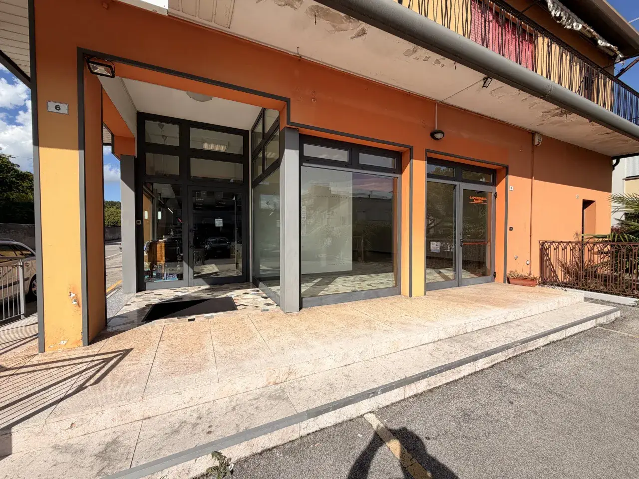 Negozio in Via Boschieri, Montebelluna, {3} - Foto 1