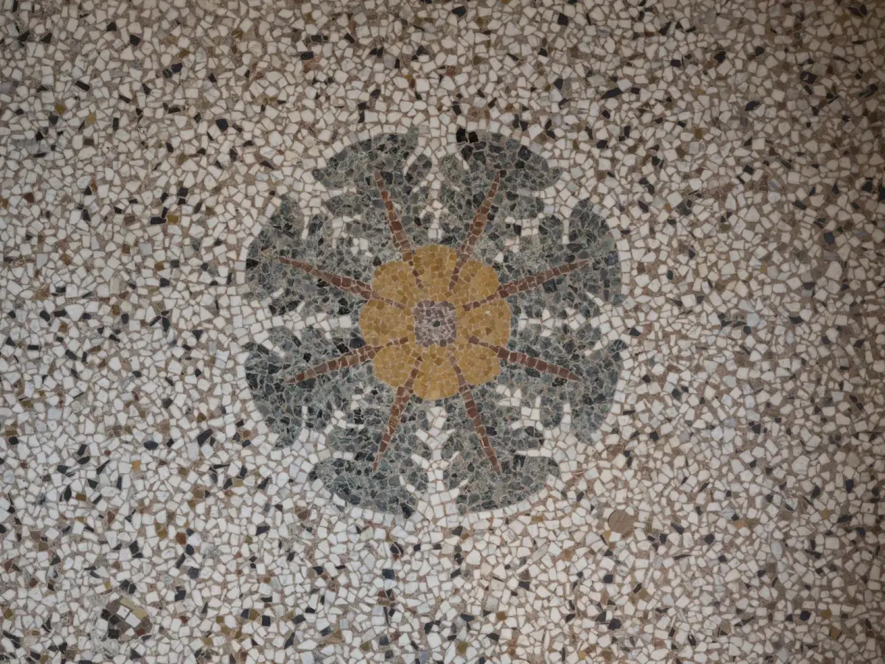 Negozio in Via Vittorio Alfieri, 16/B, Torino, {3} - Foto 2