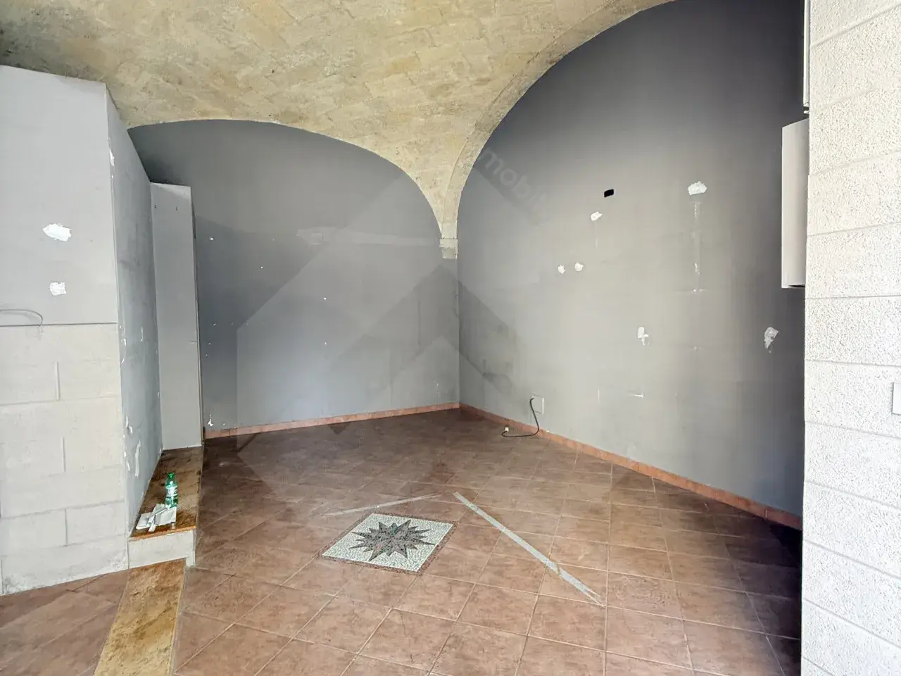 Negozio in Via Onofrio Jannuzzi 52, Andria, {3} - Foto 2