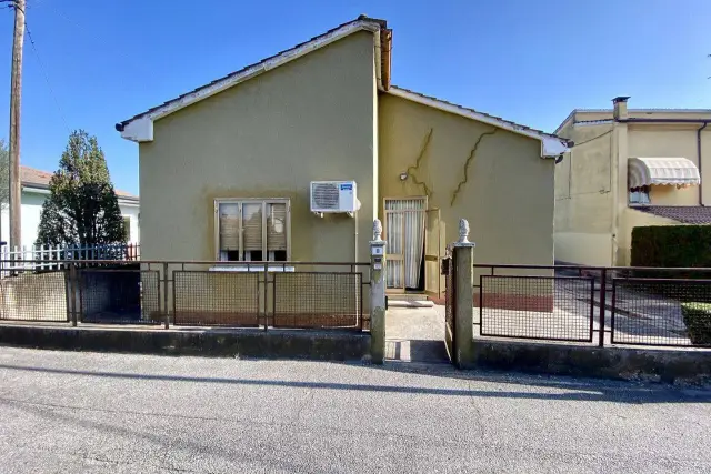 Casa indipendente in Via Giorgione 8, Legnago - Foto 1