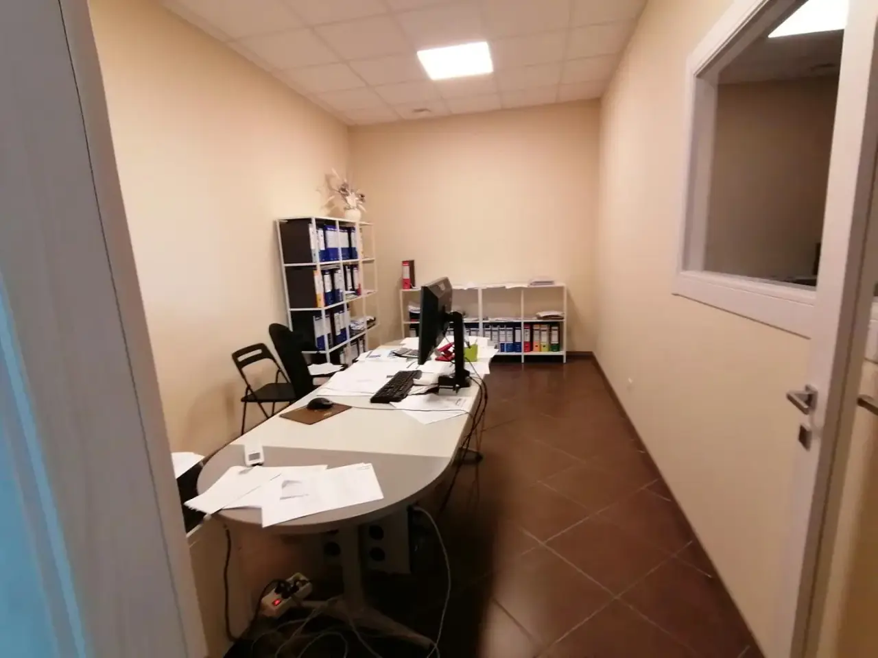Capannone in , Ponsacco, {3} - Foto 2