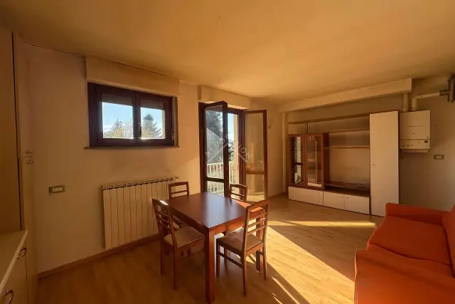 4-room flat in Viale Italia, San Giustino - Photo 1