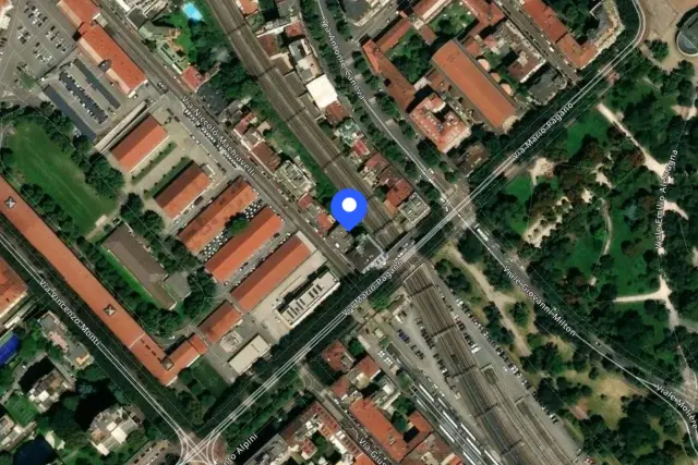 insertion image