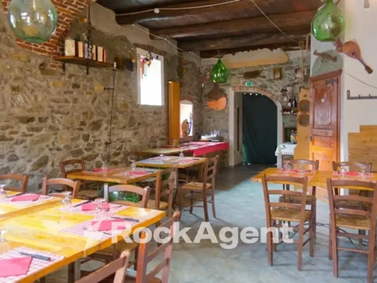 Ristorante in Frazione Deveys 1, Exilles, {3} - Foto 1
